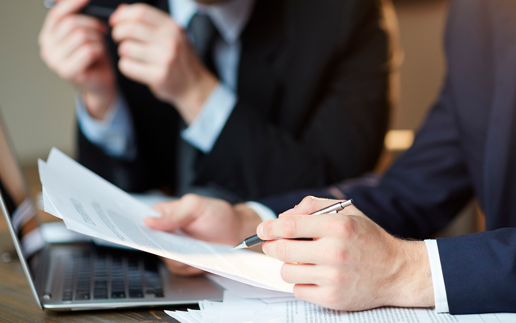 Si su empresa necesita ampliar su objeto social, es posible que necesite realizar modificaciones en sus estatutos.